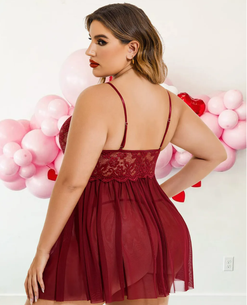 Glamour in Maroon Plus-Size Lingerie Set